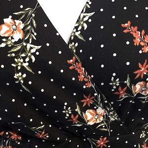 KIYONNA NWOT Floral/Dot Print, V-neck Dress, 1X